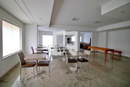 Apartamento à venda com 200m², 4 quartos e 6 vagas Apartamento à venda com 200m², 4 quartos e 6 vagasÁrea comum