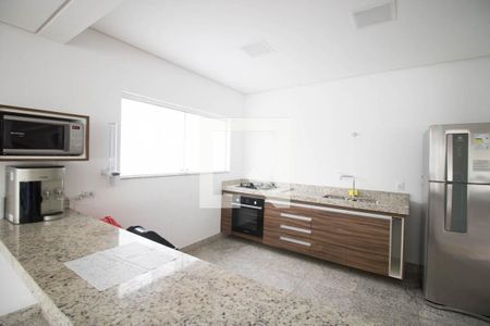 Apartamento à venda com 200m², 4 quartos e 6 vagas Apartamento à venda com 200m², 4 quartos e 6 vagasÁrea comum