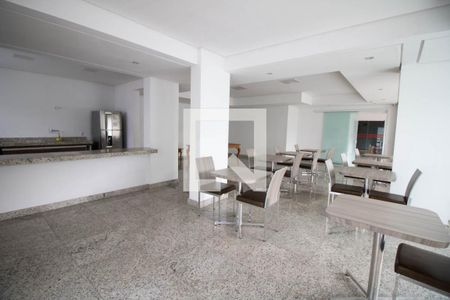 Apartamento à venda com 200m², 4 quartos e 6 vagas Apartamento à venda com 200m², 4 quartos e 6 vagasÁrea comum