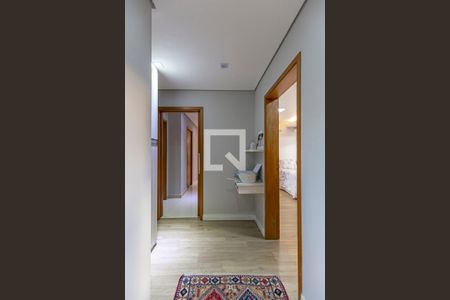 Apartamento à venda com 200m², 4 quartos e 6 vagas Apartamento à venda com 200m², 4 quartos e 6 vagasHall Dormitórios