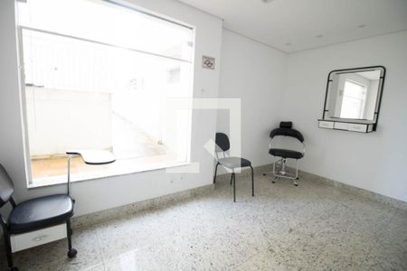 Apartamento à venda com 200m², 4 quartos e 6 vagas Apartamento à venda com 200m², 4 quartos e 6 vagasÁrea comum