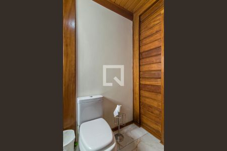 Casa à venda com 800m², 5 quartos e 7 vagasLavabo