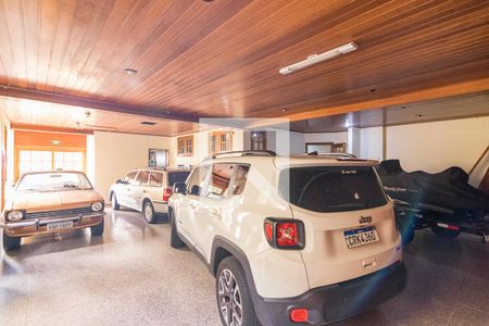 Casa à venda com 800m², 5 quartos e 7 vagasGaragem