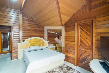 Casa à venda com 800m², 5 quartos e 7 vagasQuarto 2 Suite