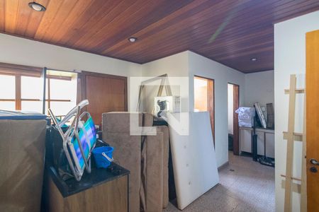 Casa à venda com 800m², 5 quartos e 7 vagasQuarto de Serviço