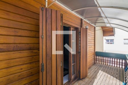 Casa à venda com 800m², 5 quartos e 7 vagasVaranda da Suite 3