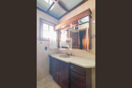 Casa à venda com 800m², 5 quartos e 7 vagasBanheiro da Suite 4