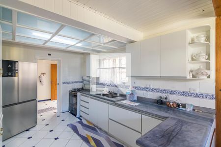 Casa à venda com 800m², 5 quartos e 7 vagasCozinha