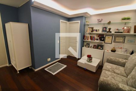 Apartamento à venda com 187m², 4 quartos e 2 vagas Apartamento à venda com 187m², 4 quartos e 2 vagasHall social