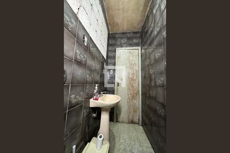 Casa à venda com 150m², 3 quartos e 1 vagaBanheiro