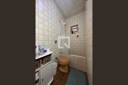 Casa à venda com 150m², 3 quartos e 1 vagaBanheiro