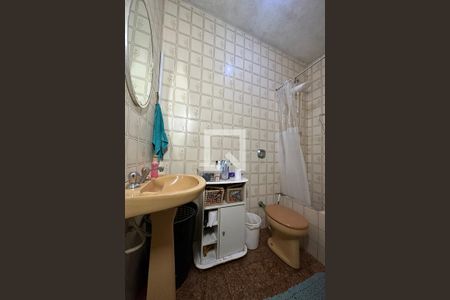 Casa à venda com 150m², 3 quartos e 1 vagaBanheiro