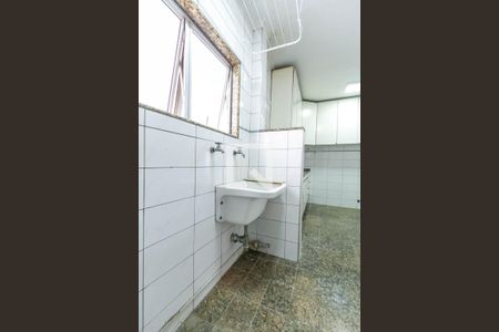 Apartamento à venda com 60m², 2 quartos e 1 vagaÁrea de Serviço