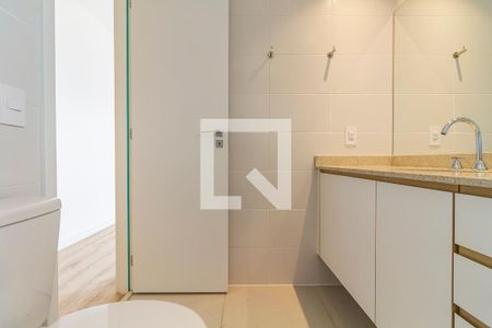 Apartamento à venda com 99m², 2 quartos e 2 vagasBanheiro da Suíte 1