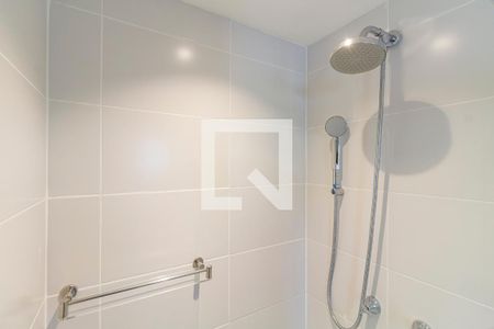 Apartamento à venda com 99m², 2 quartos e 2 vagasBanheiro da Suíte 2