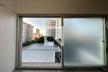 Apartamento à venda com 69m², 2 quartos e sem vagaÁrea de Serviço