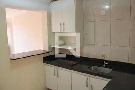 Casa à venda com 281m², 4 quartos e 3 vagas Casa à venda com 281m², 4 quartos e 3 vagasCOZINHA CASA DE BAIXO
