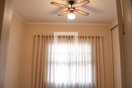 Casa à venda com 281m², 4 quartos e 3 vagas Casa à venda com 281m², 4 quartos e 3 vagasQUARTO 2