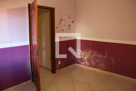 Casa à venda com 281m², 4 quartos e 3 vagas Casa à venda com 281m², 4 quartos e 3 vagasQUARTO 2 CASA DE BAIXO