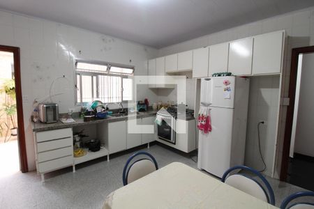 Casa à venda com 182m², 5 quartos e 3 vagasCozinha