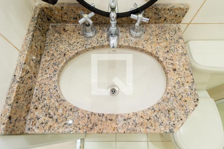 Apartamento para alugar com 57m², 2 quartos e 1 vagaDetalhe Banheiro - Social