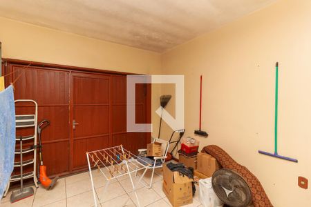 Casa à venda com 250m², 3 quartos e 1 vaga Casa à venda com 250m², 3 quartos e 1 vagaGaragem