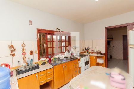 Casa à venda com 250m², 3 quartos e 1 vaga Casa à venda com 250m², 3 quartos e 1 vagaCozinha