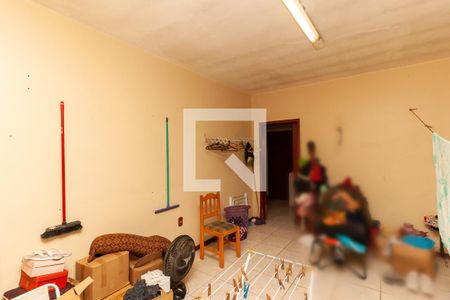 Casa à venda com 250m², 3 quartos e 1 vaga Casa à venda com 250m², 3 quartos e 1 vagaGaragem