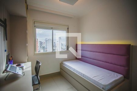 Apartamento à venda com 132m², 3 quartos e 3 vagas Apartamento à venda com 132m², 3 quartos e 3 vagasQuarto 3