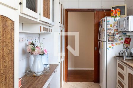 Apartamento à venda com 140m², 2 quartos e 2 vagas Apartamento à venda com 140m², 2 quartos e 2 vagasCozinha