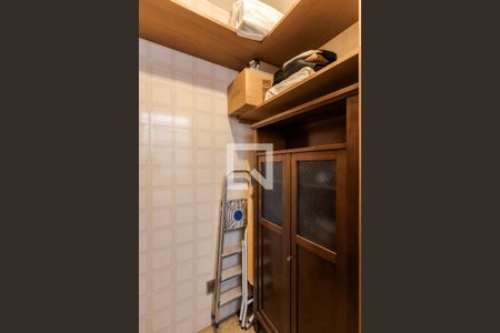 Apartamento à venda com 82m², 2 quartos e sem vaga Apartamento à venda com 82m², 2 quartos e sem vagaQuarto de Serviço