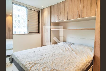 Quarto 1 de apartamento para alugar com 2 quartos, 55m² em Parque São Vicente, Santo André