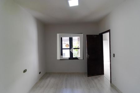 Casa à venda com 330m², 4 quartos e 4 vagas Casa à venda com 330m², 4 quartos e 4 vagasQuarto 01