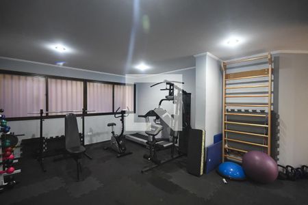 Apartamento à venda com 220m², 3 quartos e 5 vagas Apartamento à venda com 220m², 3 quartos e 5 vagasAcademia