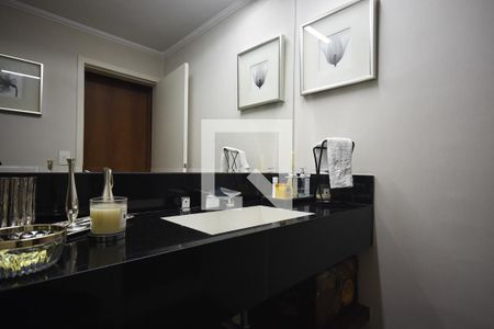 Apartamento à venda com 220m², 3 quartos e 5 vagas Apartamento à venda com 220m², 3 quartos e 5 vagasLavabo da cobertura