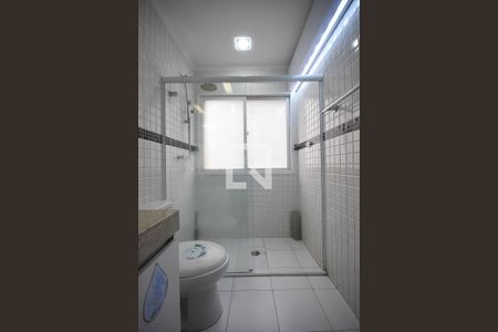 Apartamento à venda com 220m², 3 quartos e 5 vagas Apartamento à venda com 220m², 3 quartos e 5 vagasVista da suíte 2