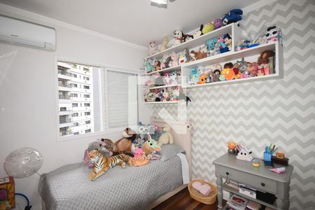 Apartamento à venda com 220m², 3 quartos e 5 vagas Apartamento à venda com 220m², 3 quartos e 5 vagasSuíte 2