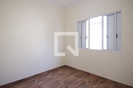 Casa à venda com 110m², 3 quartos e 2 vagasQuarto 2
