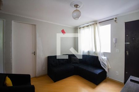 Sala de apartamento à venda com 2 quartos, 50m² em Conjunto Residencial José Bonifácio, São Paulo