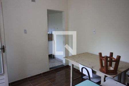 Casa à venda com 284m², 6 quartos e 3 vagassala casa 2