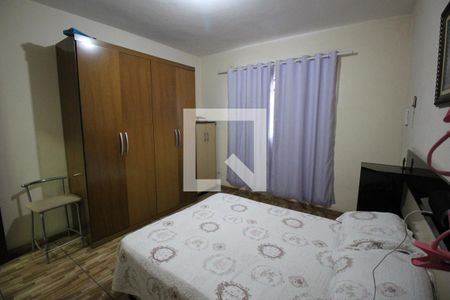 Casa à venda com 284m², 6 quartos e 3 vagasQuarto 1