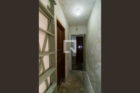 Casa à venda com 165m², 2 quartos e 1 vaga Casa à venda com 165m², 2 quartos e 1 vagaCorredor