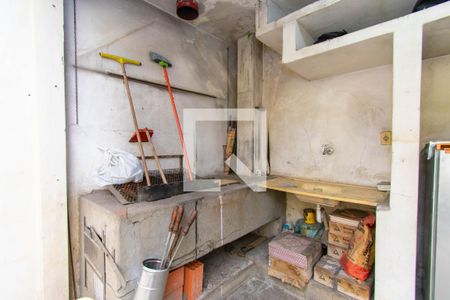 Casa à venda com 165m², 2 quartos e 1 vaga Casa à venda com 165m², 2 quartos e 1 vagaQuintal