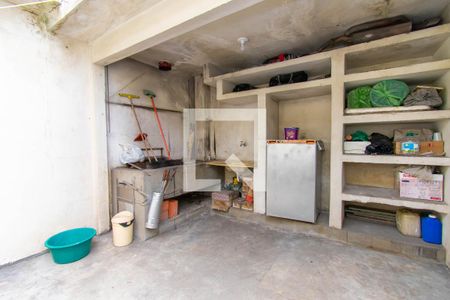 Casa à venda com 165m², 2 quartos e 1 vaga Casa à venda com 165m², 2 quartos e 1 vagaQuintal