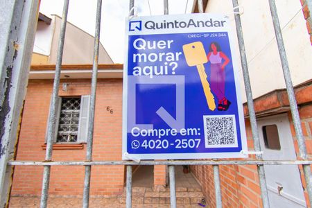 Casa à venda com 165m², 2 quartos e 1 vaga Casa à venda com 165m², 2 quartos e 1 vagaPlaca instalada