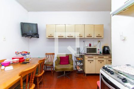 Casa à venda com 165m², 2 quartos e 1 vaga Casa à venda com 165m², 2 quartos e 1 vagaCozinha