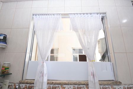 Apartamento à venda com 90m², 2 quartos e sem vagaCozinha e Área de Serviço