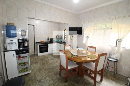 Casa à venda com 130m², 5 quartos e 3 vagasCozinha