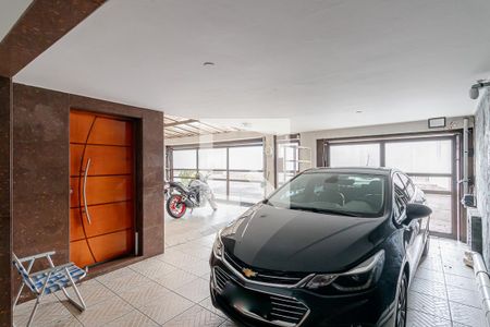 Casa à venda com 296m², 3 quartos e 3 vagas Casa à venda com 296m², 3 quartos e 3 vagasGaragem