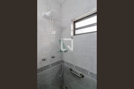 Casa à venda com 296m², 3 quartos e 3 vagas Casa à venda com 296m², 3 quartos e 3 vagasBanheiro da Suíte Casa 2